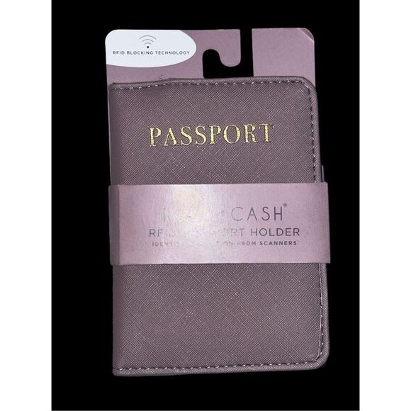 NEW WITH TAGS Ruby + Cash RFID Passport Holder - Purplesmoke - Picture 1 of 4